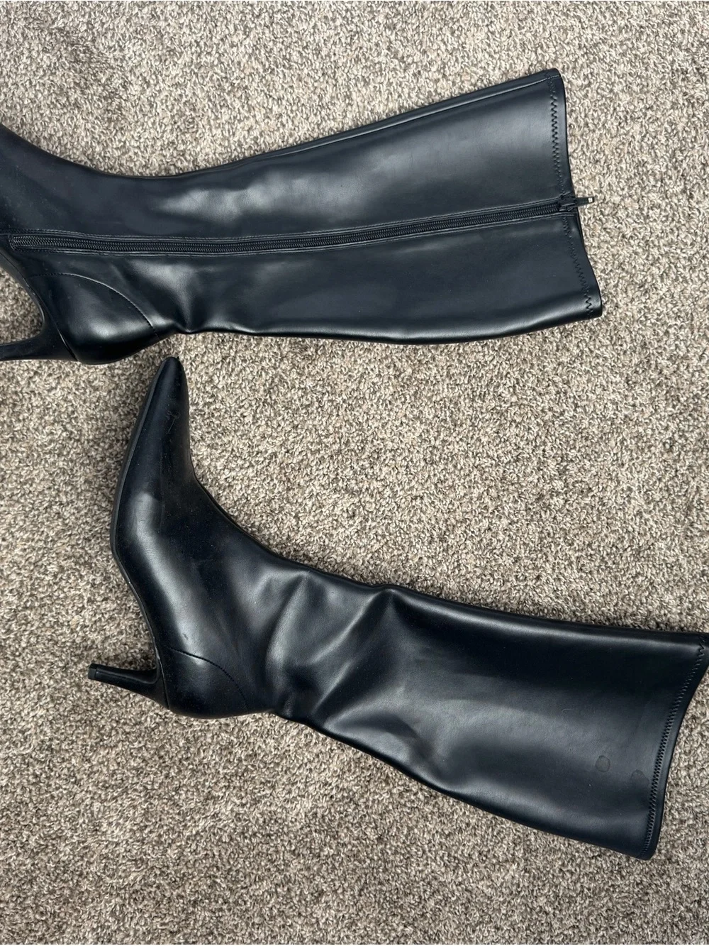 Classic Black Knee-High Leather Stiletto Boots